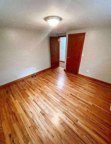 2 Bow St 2, Plainville, MA 02762