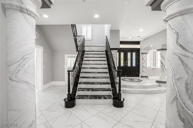 3465 Pama Lane, Las Vegas, NV 89120