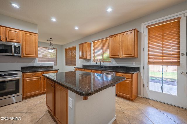 3328 E MERLOT Street, Gilbert, AZ 85298