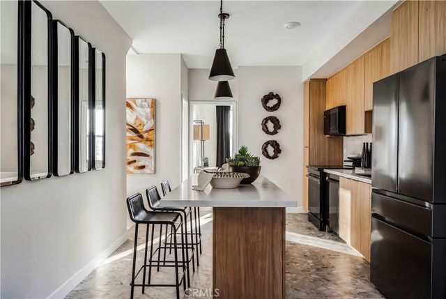 12721 Sky Place 8, Hawthorne, CA 90250