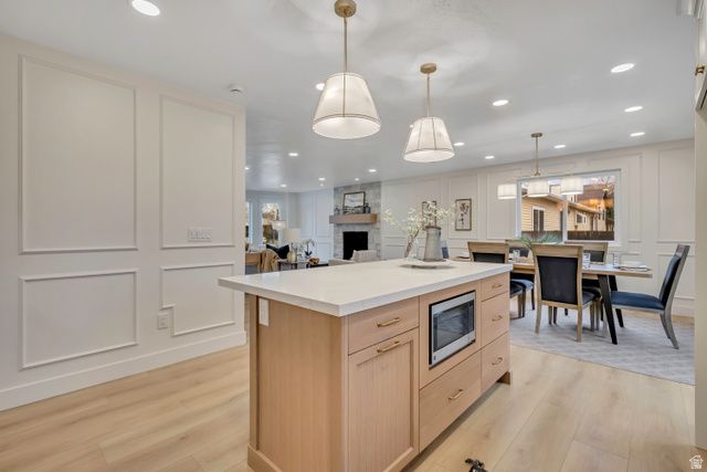 10158 S BUTTERCUP DR, Sandy, UT 84092