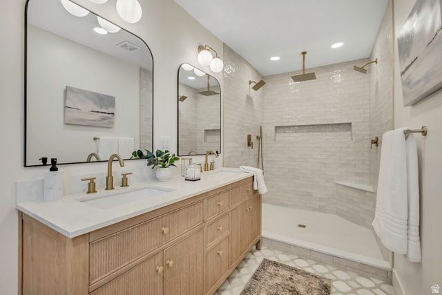 10158 S BUTTERCUP DR, Sandy, UT 84092