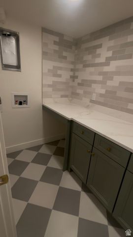 10158 S BUTTERCUP DR, Sandy, UT 84092