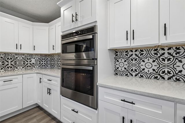 7403 SPRING COURT, Tampa, FL 33634