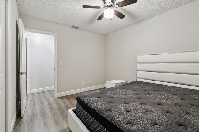 7403 SPRING COURT, Tampa, FL 33634