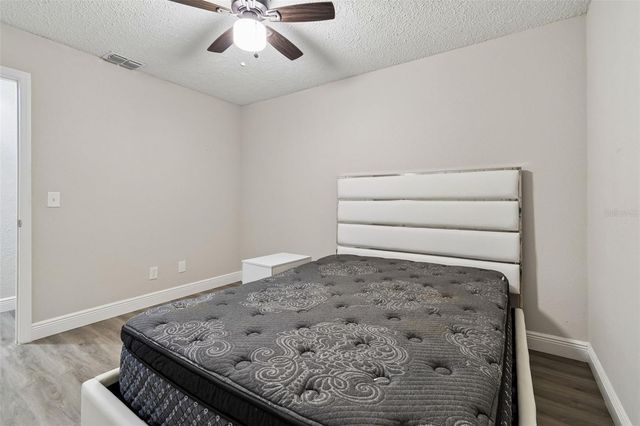 7403 SPRING COURT, Tampa, FL 33634