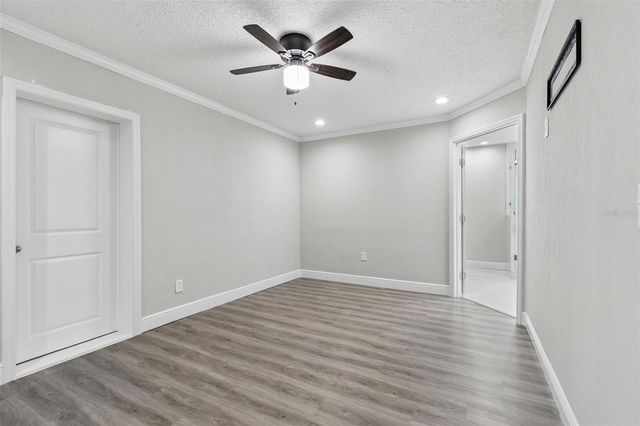 7403 SPRING COURT, Tampa, FL 33634