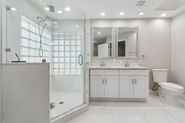 7403 SPRING COURT, Tampa, FL 33634