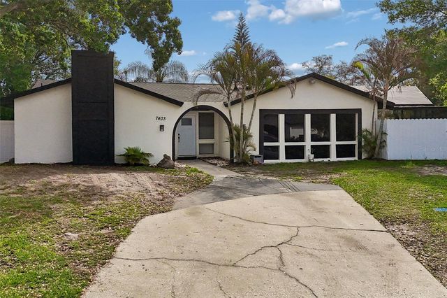 7403 SPRING COURT, Tampa, FL 33634