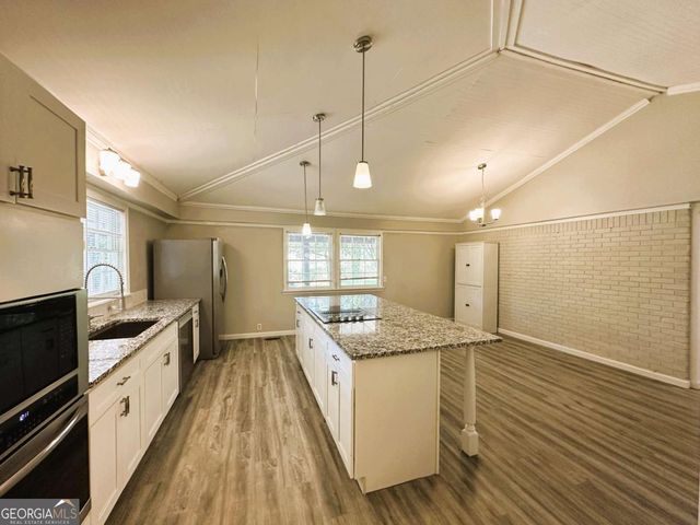 12 Walker Road NW, Cartersville, GA 30121