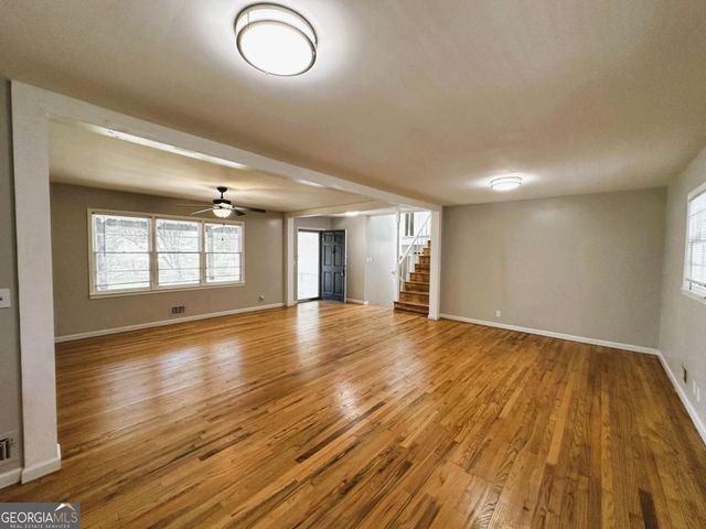 12 Walker Road NW, Cartersville, GA 30121