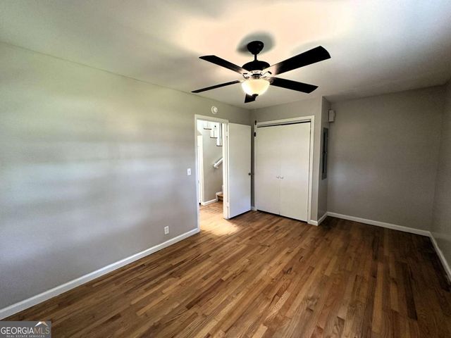 12 Walker Road NW, Cartersville, GA 30121