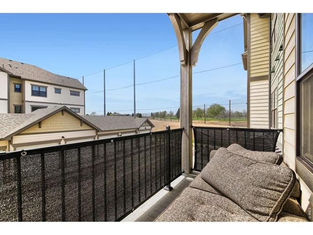 285 High Point Dr H-205, Longmont, CO 80504