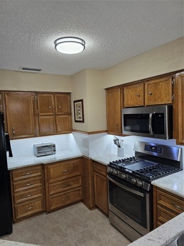 3810 Lucena Court, Grand Prairie, TX 75052