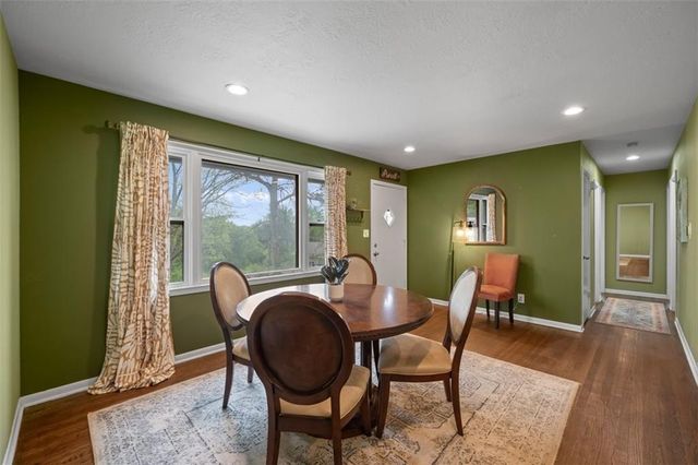 8500 Brooklyn Avenue, Kansas City, MO 64132