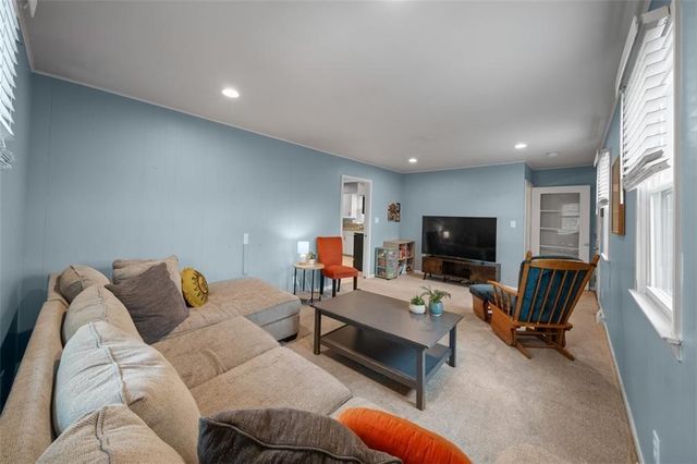 8500 Brooklyn Avenue, Kansas City, MO 64132