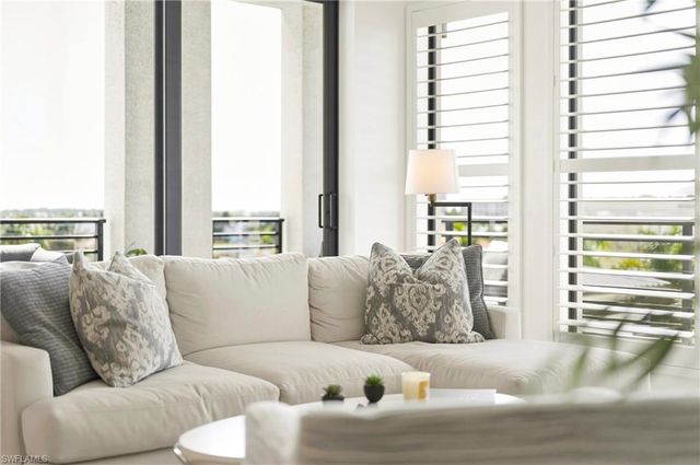 1111 Central AVE 507, Naples, FL 34102