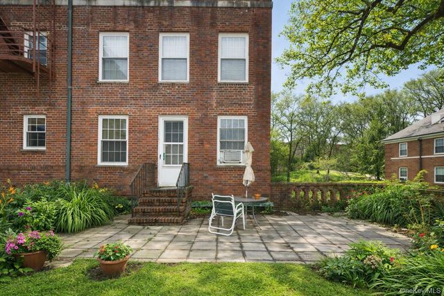 1340 Midland Avenue 1A, Bronxville, NY 10708