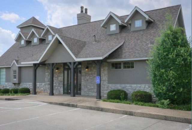 2343 W Dearborn Street, Springfield, MO 65807