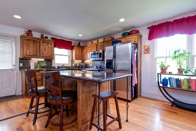 2343 W Dearborn Street, Springfield, MO 65807