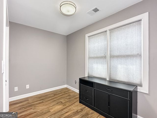 7138 Big Woods Drive, Woodstock, GA 30189