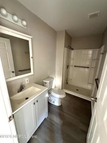 1141 LAKESHORE Boulevard, Jacksonville, FL 32205