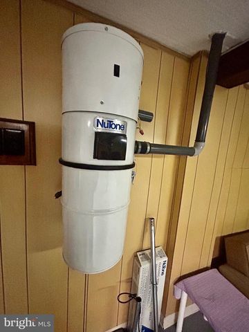 107 E CHURCH ST, Freeburg, PA 17827