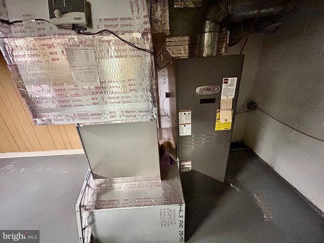 107 E CHURCH ST, Freeburg, PA 17827