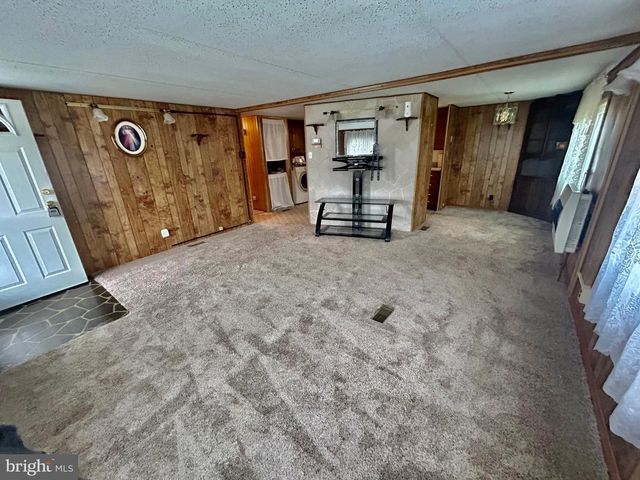 107 E CHURCH ST, Freeburg, PA 17827