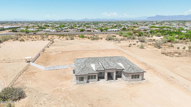 5762 W Sun Dance Drive, Queen Creek, AZ 85144