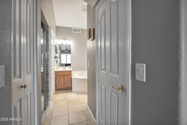 2348 E STOTTLER Drive, Gilbert, AZ 85296