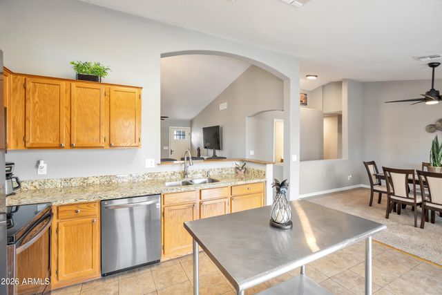 2348 E STOTTLER Drive, Gilbert, AZ 85296