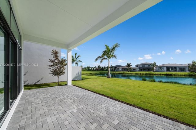 20342 Juniper Bay Avenue, Boca Raton, FL 33434