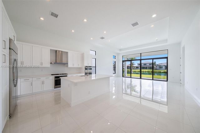 20342 Juniper Bay Avenue, Boca Raton, FL 33434
