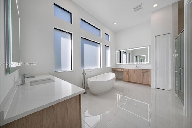 20342 Juniper Bay Avenue, Boca Raton, FL 33434