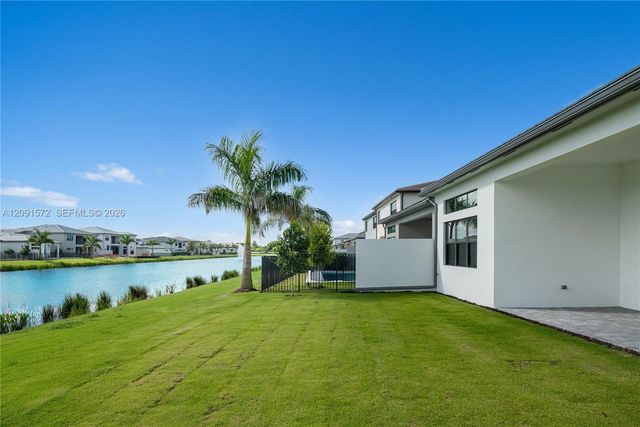 20342 Juniper Bay Avenue, Boca Raton, FL 33434