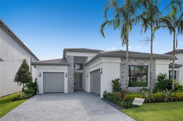 20342 Juniper Bay Avenue, Boca Raton, FL 33434