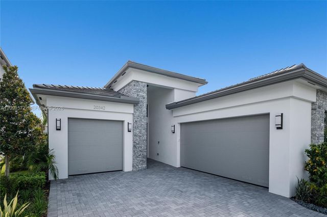 20342 Juniper Bay Avenue, Boca Raton, FL 33434