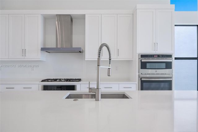 20342 Juniper Bay Avenue, Boca Raton, FL 33434