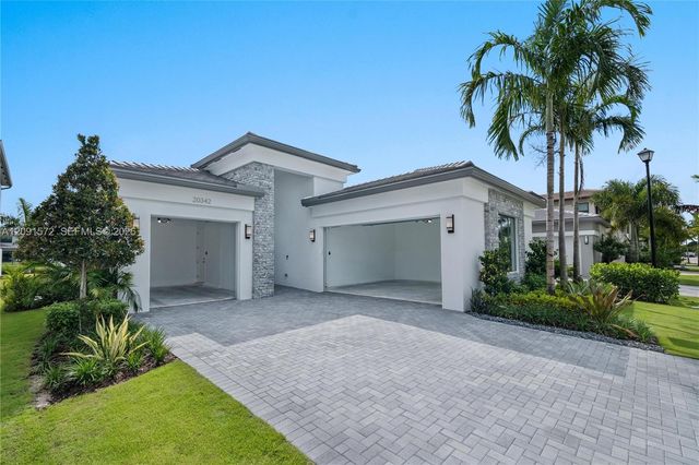 20342 Juniper Bay Avenue, Boca Raton, FL 33434