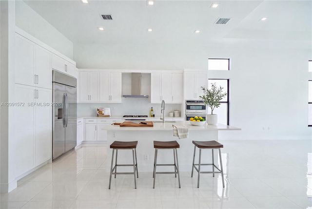 20342 Juniper Bay Avenue, Boca Raton, FL 33434