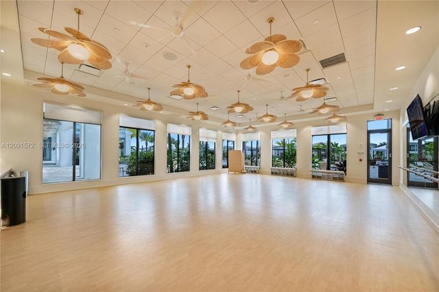 20342 Juniper Bay Avenue, Boca Raton, FL 33434