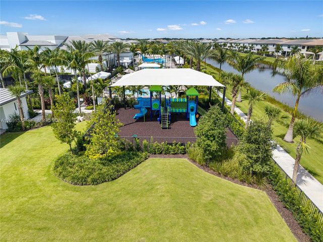 20342 Juniper Bay Avenue, Boca Raton, FL 33434