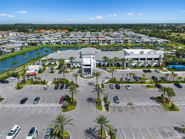20342 Juniper Bay Avenue, Boca Raton, FL 33434