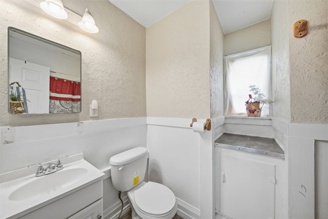 1625 22nd Street, Des Moines, IA 50310
