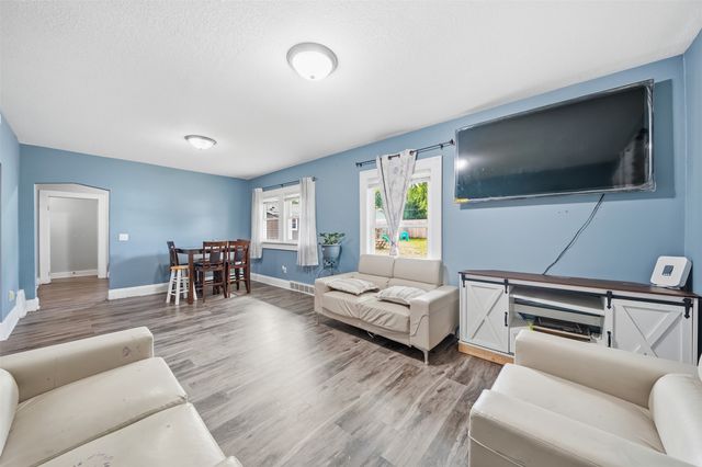 1625 22nd Street, Des Moines, IA 50310