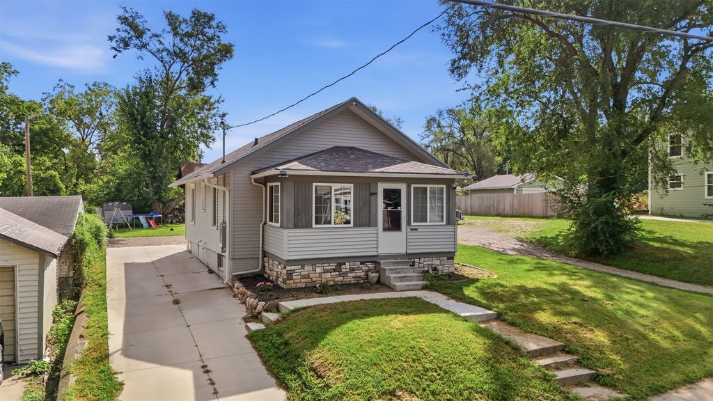 1625 22nd Street, Des Moines, IA 50310
