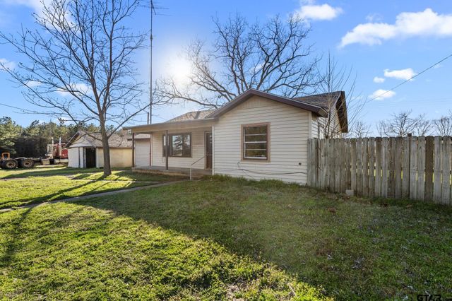 15320 S H 135, Arp, TX 75750