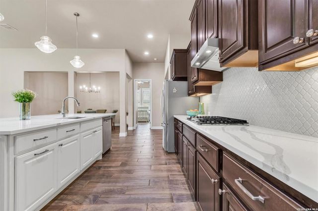 1182 YAUPON LOOP, New Braunfels, TX 78132