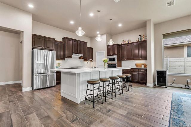 1182 YAUPON LOOP, New Braunfels, TX 78132